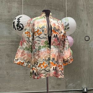 *Rare One of a Kind* Vintage Embroidered Silk Jacket